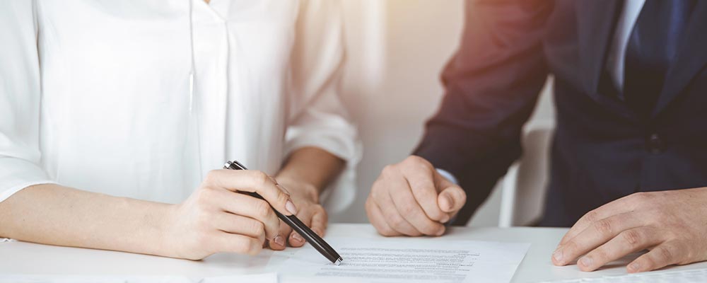 Find den rigtige boligadvokat ved køb eller salg af bolig